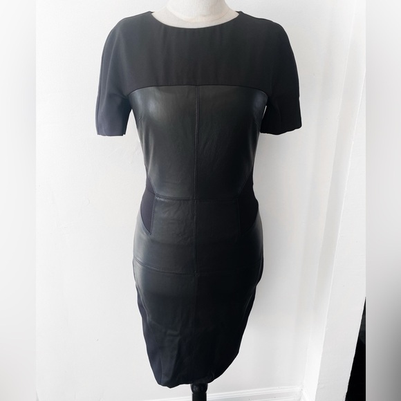 Space Couture Black Dress with Leather Detail, Size 44, Made in Italy - Picture 1 of 10